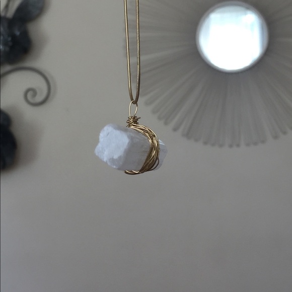Selenite Crystal Necklace - Picture 2 of 6